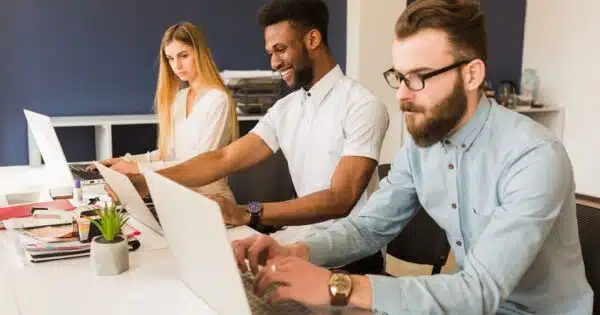Les avantages à choisir une agence web proche de chez vous