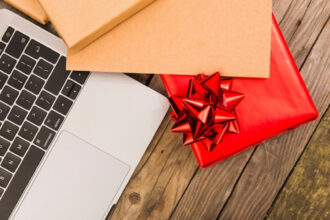 Comment choisir un fournisseur en ligne de cadeaux CSE qui plaît vraiment aux salariés ?