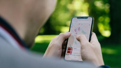 iPhone 11 Pro : trois raisons de changer l'écran soi-même en 2025